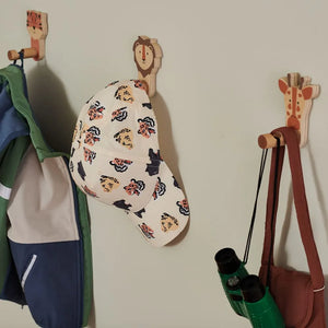 Animal Hooks, Safari