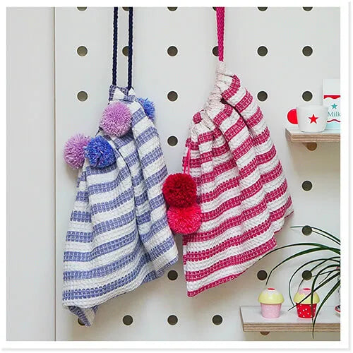 TEA TOWEL STORAGE BAGS - CRAFT IDEAS FOR HOME