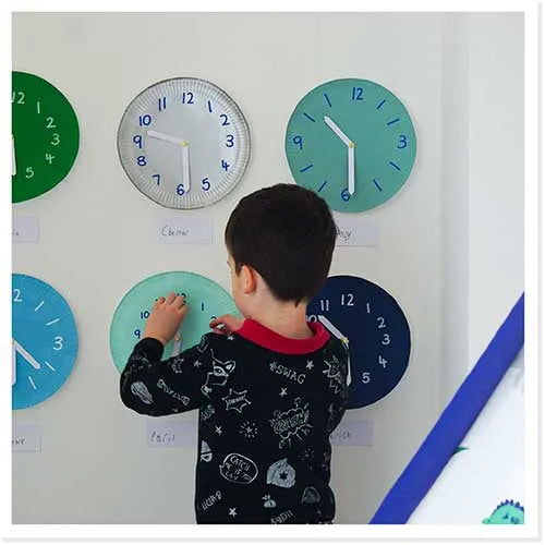 TEACH THE TIME WITH DIY CLOCKS - EASY CRAFTS FOR KIDS
