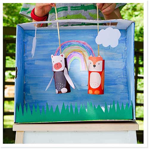 A SHOE BOX PUPPET THEATRE - EASY CRAFTS FOR KIDS