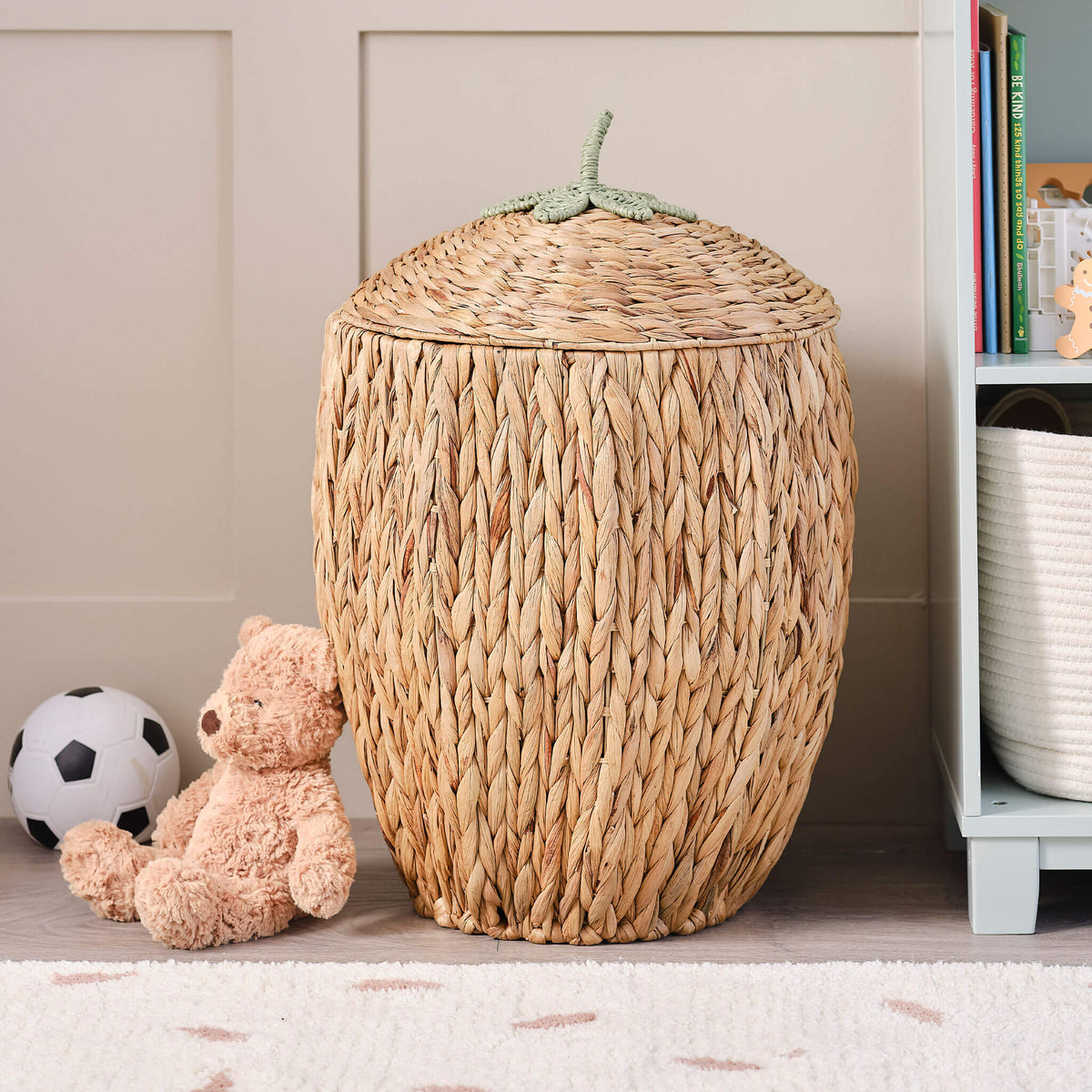 Water Hyacinth Storage Basket Strawberry