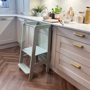 Kitchen Helper, Green