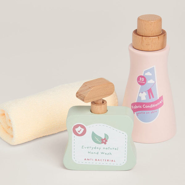 Wooden Cleaning Accessories	