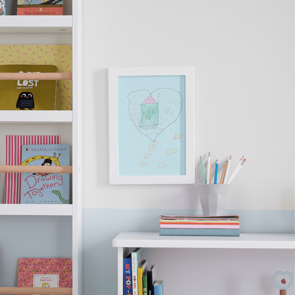 Magnetic 3D Art Frame, White