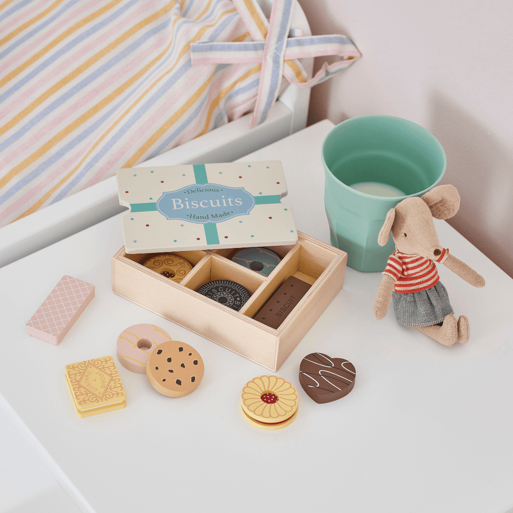 Teatime Wooden Biscuit Box