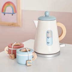 Teatime Kettle and Mug Set