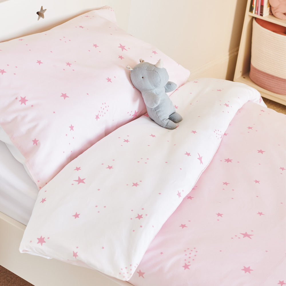 Pink Scattered Stars Bedding Set, Single