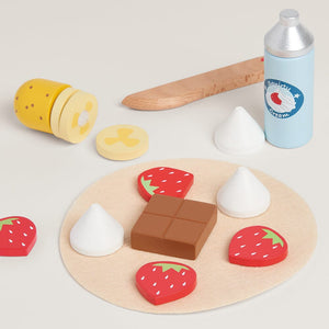 Wooden Pancake Making Set	