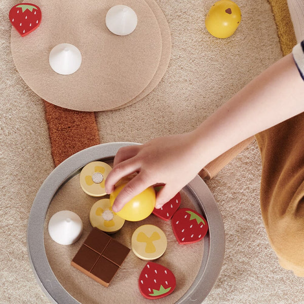 Wooden Pancake Making Set	