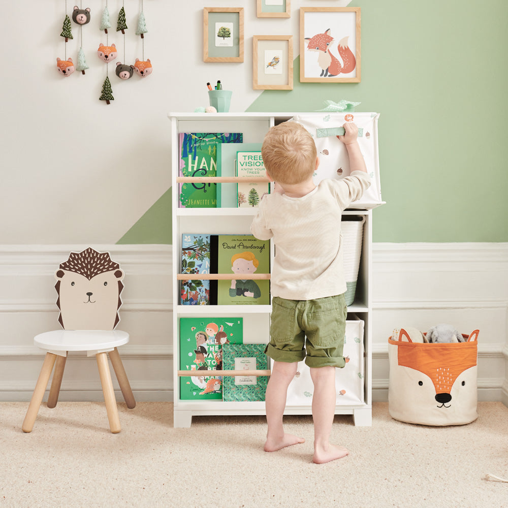 kids bookcase with canvas cube